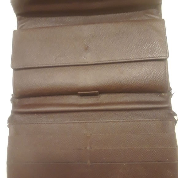 Wallet - Picture 2 of 4